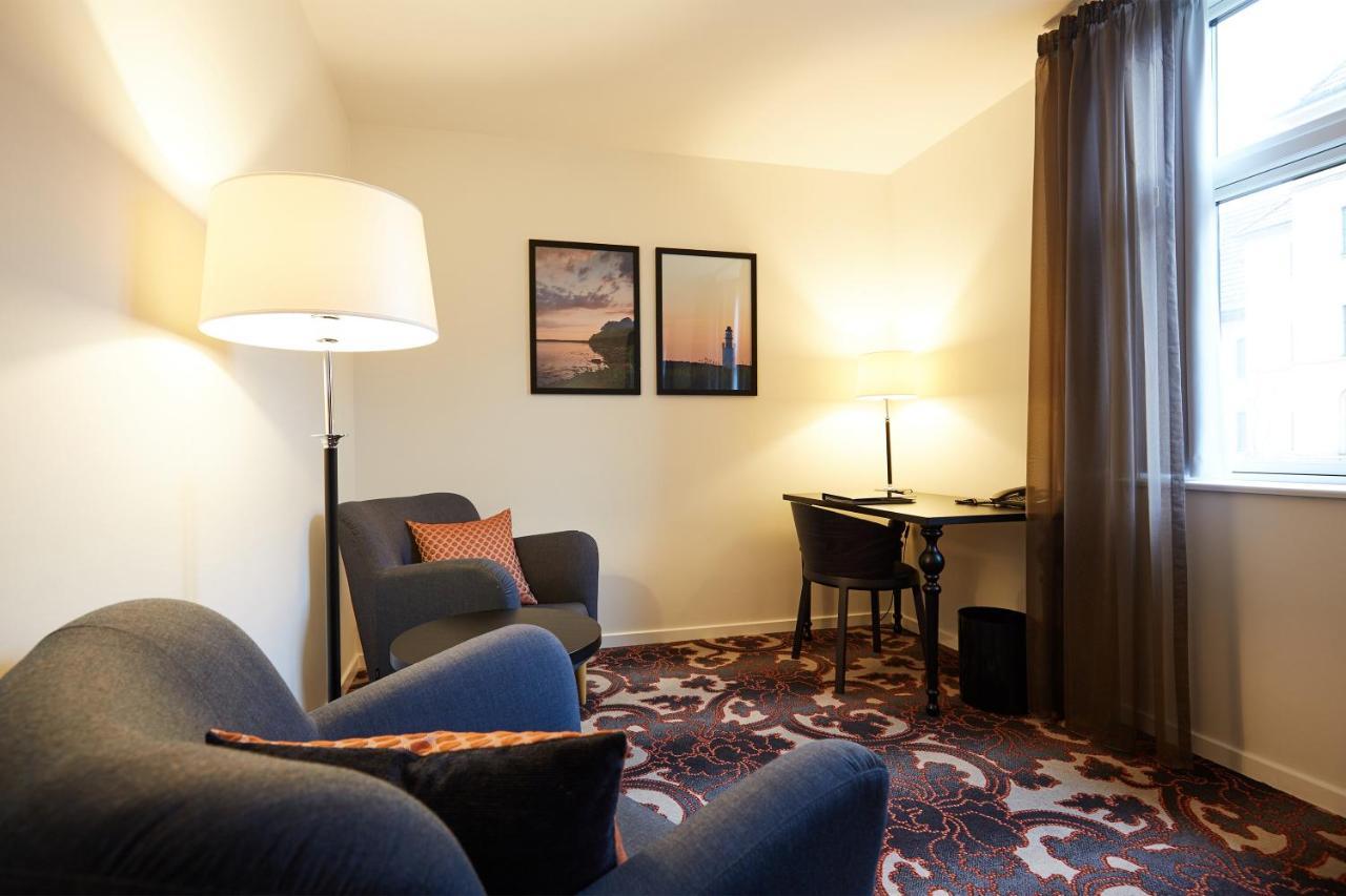 Hotel Vejlefjord Stouby ภายนอก รูปภาพ